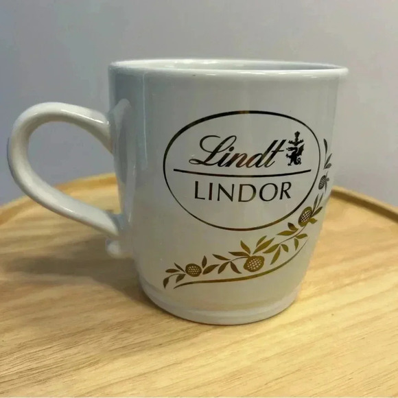 Lindt Lindor Coffee Tea Mug Cup White with Gold Leaf Embossing Large 24 oz - Picture 3 of 6